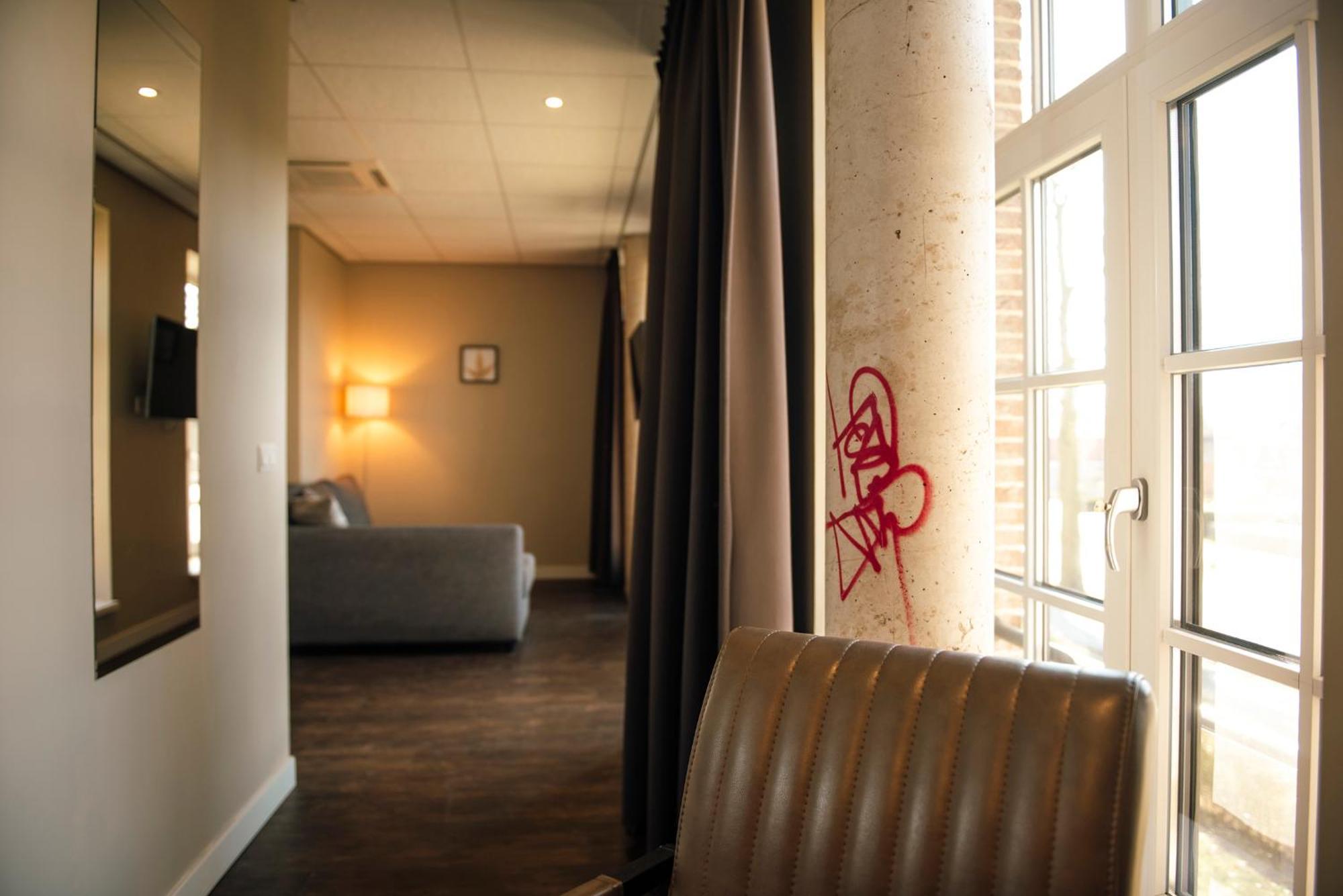 Eibergen Hotel De Kastanjefabriek מראה חיצוני תמונה